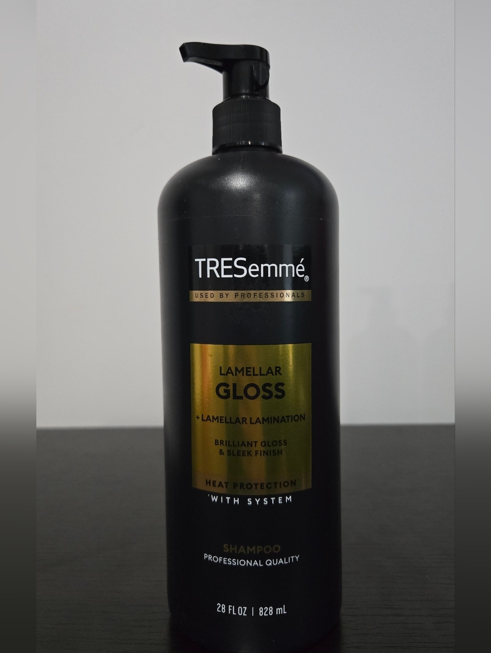 New Tressemme Lamellar Gloss Shampoo - Black & Gold, Big Bottle 28oz